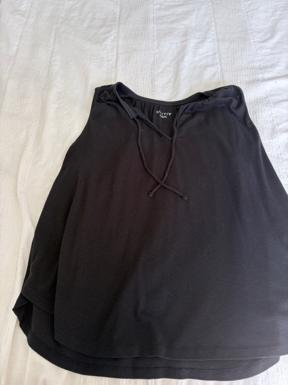 Ava & Viv Black Sleeveless Tie-Neck Tank